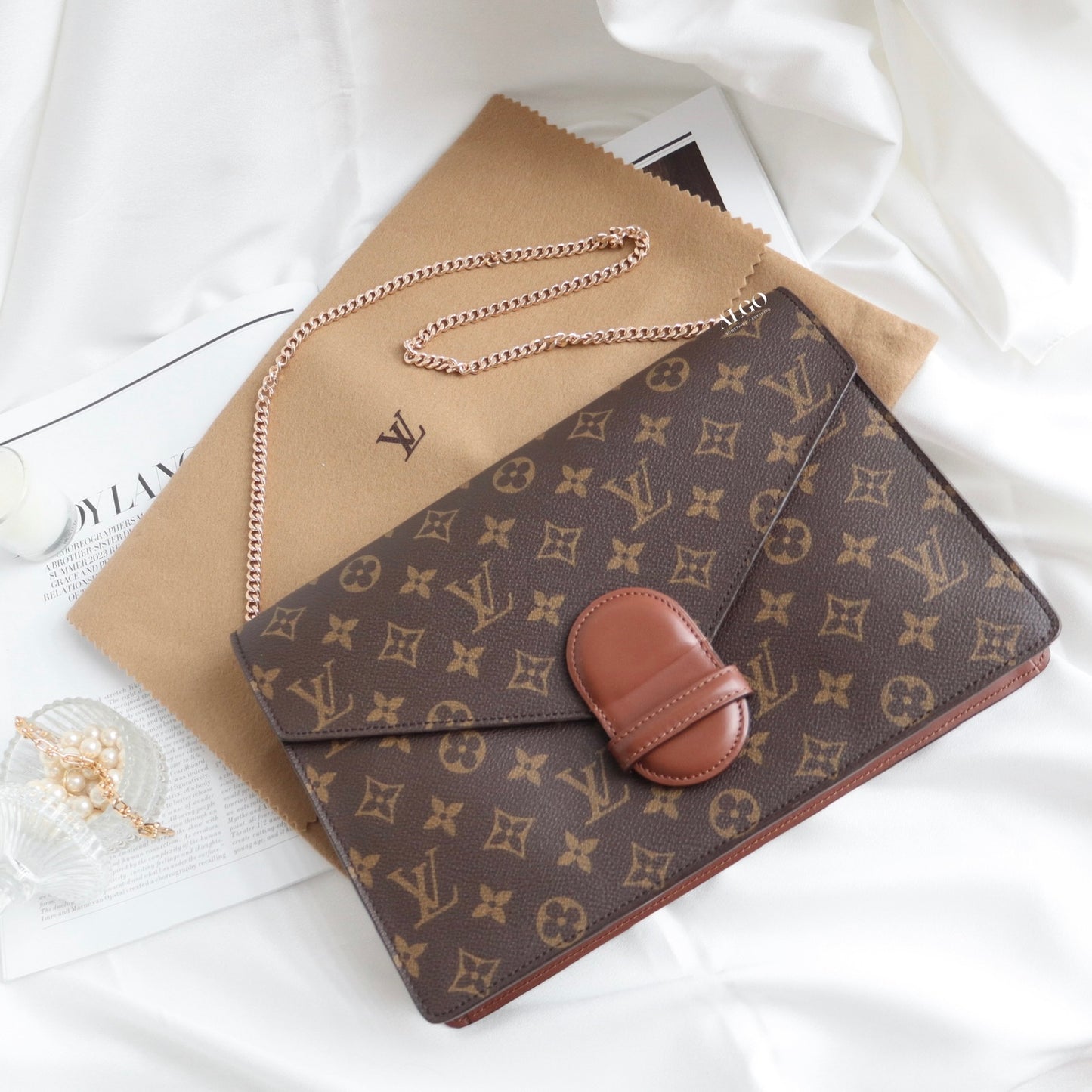 LV MONOGRAM ENVELOPE BAG