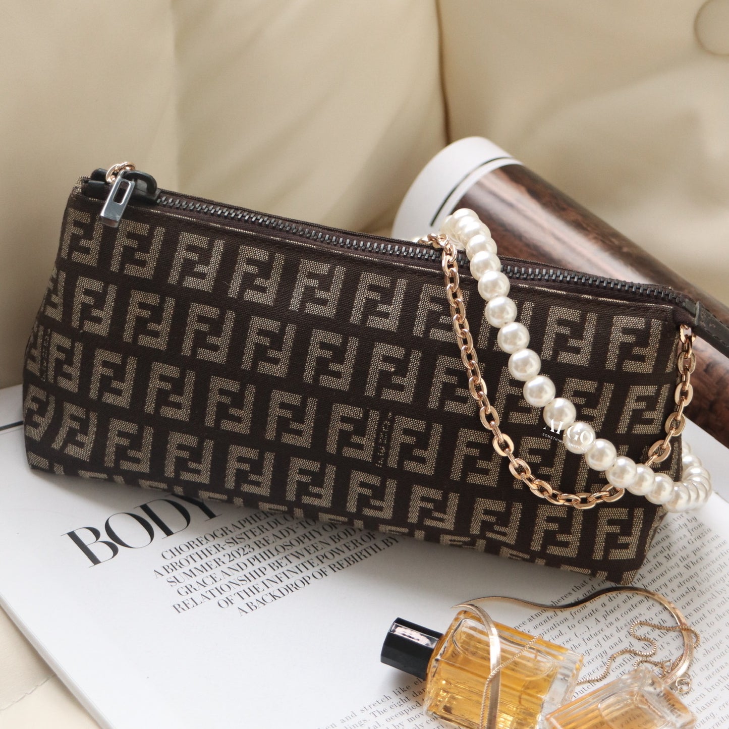 FENDI BROWN MONOGRAM POUCH 啡色老花包